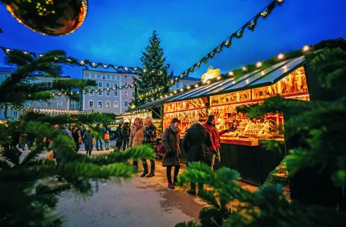 European Christmas Market River Cruise Shoppers